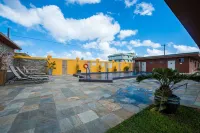 Wyndham Garden Guam - Kolam Renang