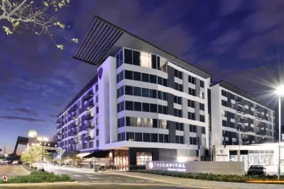 The Trilogy,Menlyn Maine Hotell i Waterkloof Glen