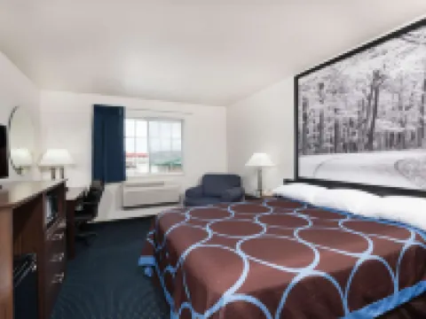 Super 8 by Wyndham Greenfield Hotels in Greenfield