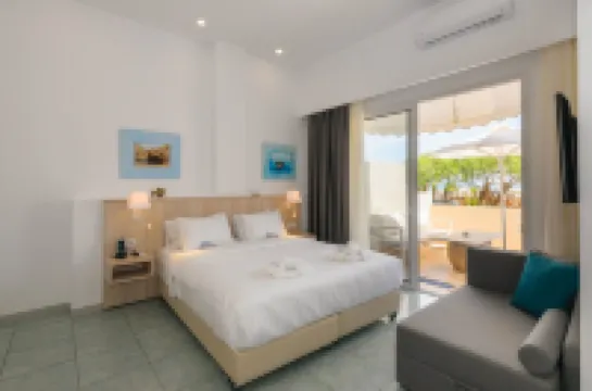 Iakinthos, Tsilivi Beach