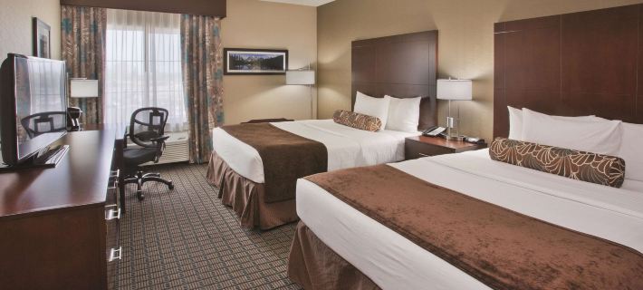 La Quinta Inn & Suites by Wyndham Bellingham Hotels in Bellingham