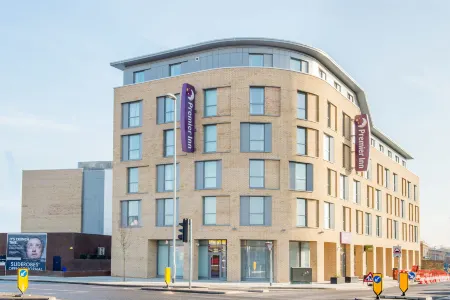 Premier Inn Cambridge East (Newmarket Road)