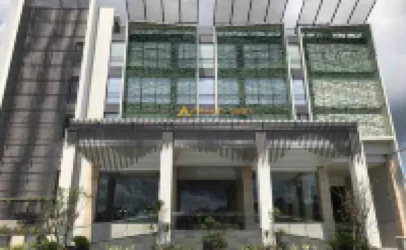 金字塔套房酒店