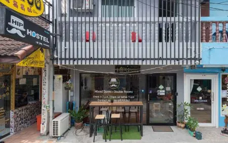 Hip Hostel