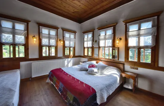 達迪布拉科納克酒店