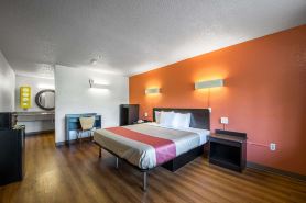 Super 8 by Wyndham Kannapolis