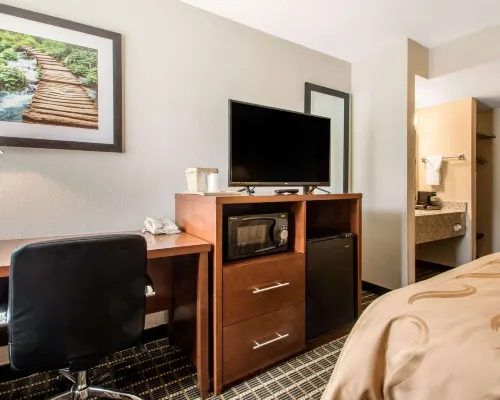 Quality Inn Madison West Near University Area Hotels in Dane County