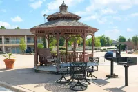 Super 8 by Wyndham Fairfield, TX