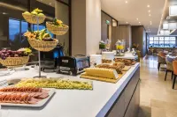 Holiday Inn 庫庫塔 - 早餐