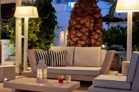 Mr and MRS White Paros Hotels in Ampelas