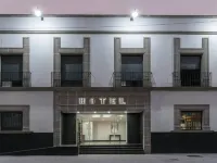 Hotel San Lucas Hotels near TAPO