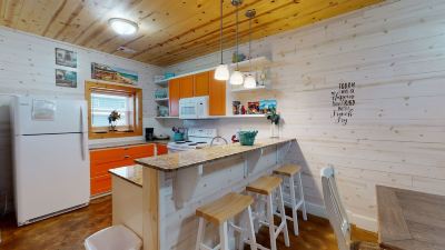 Other #603 A Shore Thing at The Commons by RedAwning Photo