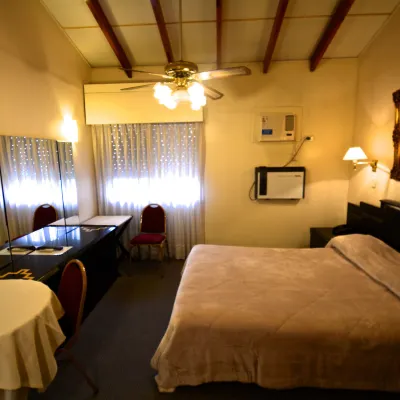 Hotel Nutibara 独立広場周辺のホテル