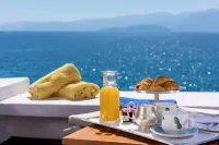 Elounda Beach Hotel & Villas, a Member of the Leading Hotels of the World Hotels in Ágios Nikólaos