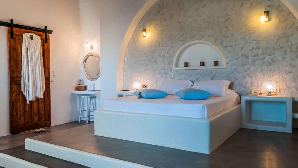 Eiriana Luxury Suites