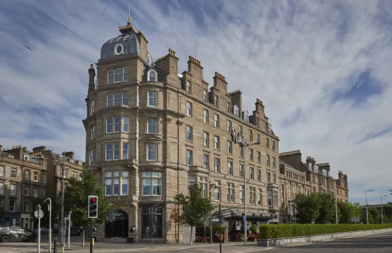 鄧迪馬爾梅森酒店