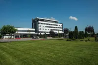 Emerald Hotel