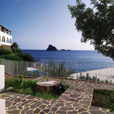 La Piazza Luxury Hotel & Spa