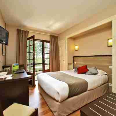 Logis Hôtel La Chaumière proche Puy du Fou Rooms