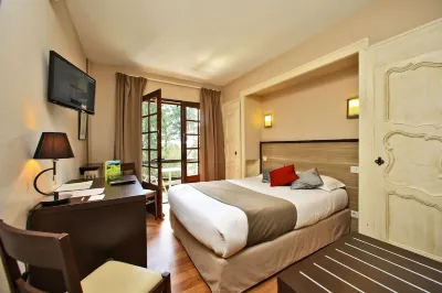 Logis Hôtel la Chaumière Hotels in Saint-Laurent-sur-Sevre