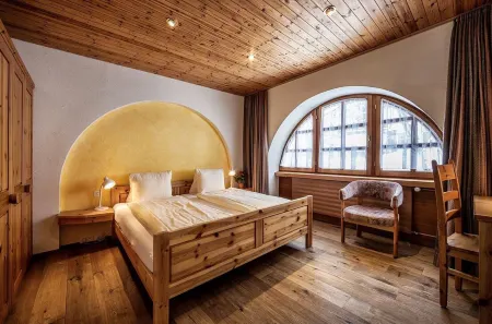 阿斯託里亞高級酒店