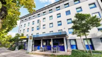 B&B HOTEL München-Garching Hotels in UnterschleiBheim