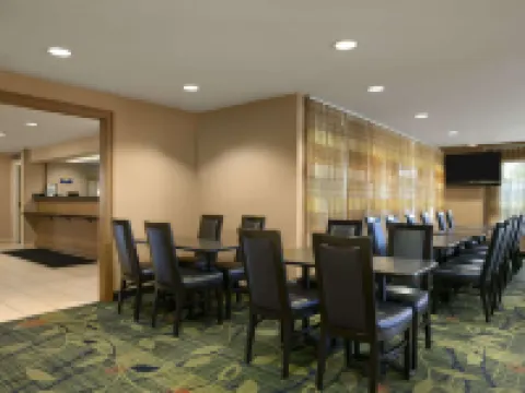 デイズ イン バイ ウィンダム チャタヌーガ / ハミルトン プレイス チャタヌーガのホテル