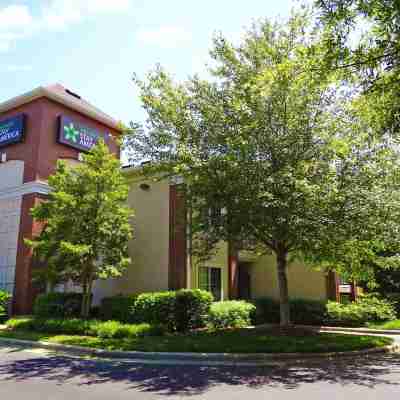 Extended Stay America Select Suites - Durham - University - Ivy Creek Blvd Hotel Exterior