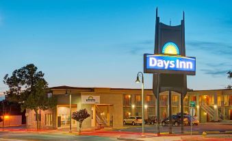 Days Inn by Wyndham Albuquerque Downtown