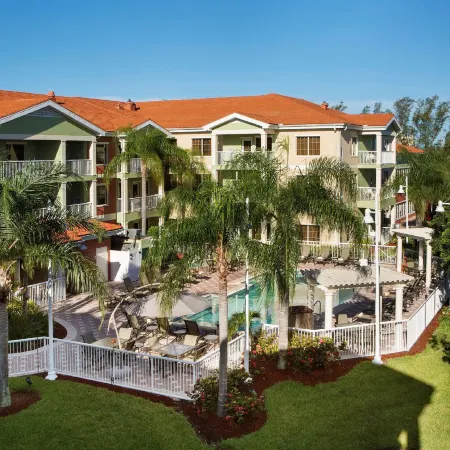 DoubleTree Suites by Hilton Naples