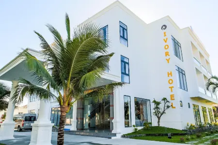 Ivory Phu Yen Hotel Отели в г. Туихоа