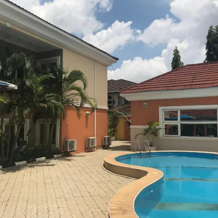 Lake 47 Suites