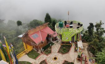 Kolakham - the Himalayan Retreat