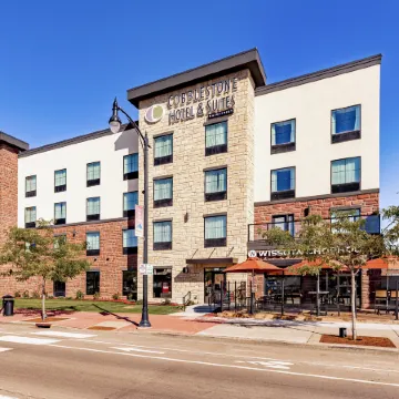 Cobblestone Hotel & Suites - Superior Duluth