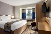 Microtel Inn & Suites by Wyndham Baton Rouge Hotels in Baton Rouge