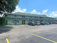 Inn on the Green Florida - parking