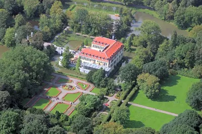 Schloss Berge Hotels near Glückauf-Kampfbahn