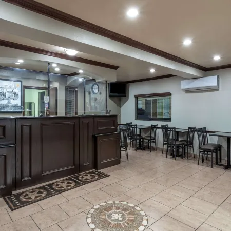 Super 8 by Wyndham Amarillo Central TX