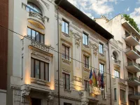 Art Hotel Boston Hotels near Crocetta