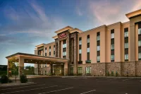 Hampton Inn and Suites Hudson - Pet friendly