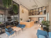 La Pino Hotel チャラータットビーチ周辺のホテル