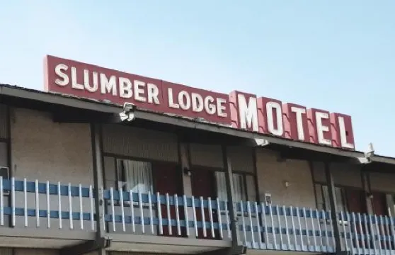 威廉斯萊克安睡山林小屋