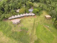9 Huts on a Hill Hôtels à : Kudat