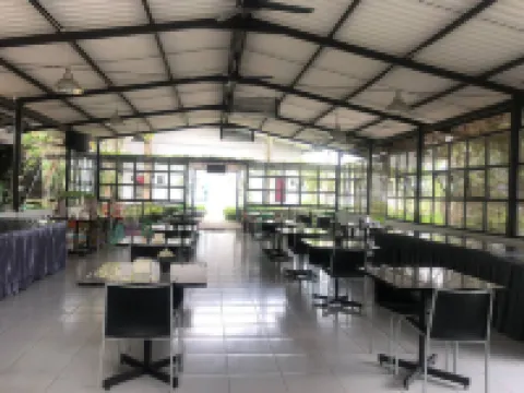 The Alit Hotels in Pacet