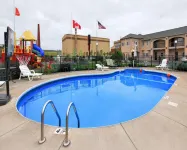 Econo Lodge at the Falls North - Pools