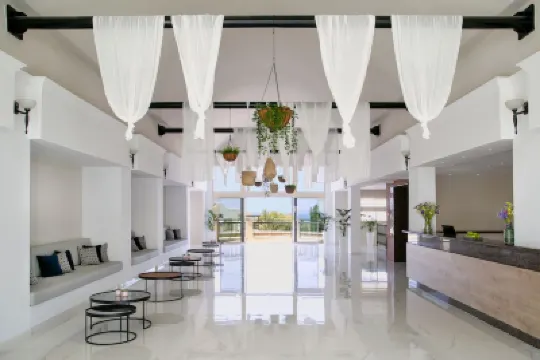 Pafian Park Holiday Village Hotel a 