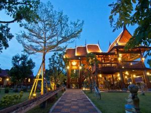 Bueng Bua Thong Resort