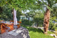 Apartment Villa Lidija Hotels in Medveja