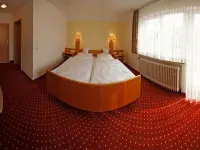 Hotel-Restaurant Zum Goldenen Löwen Hotels in Kelkheim