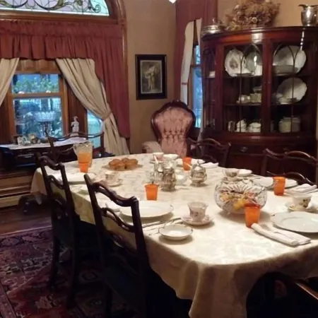 Victorian Loft Bed and Breakfast